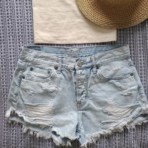 American Eagle distressed jean shorts
